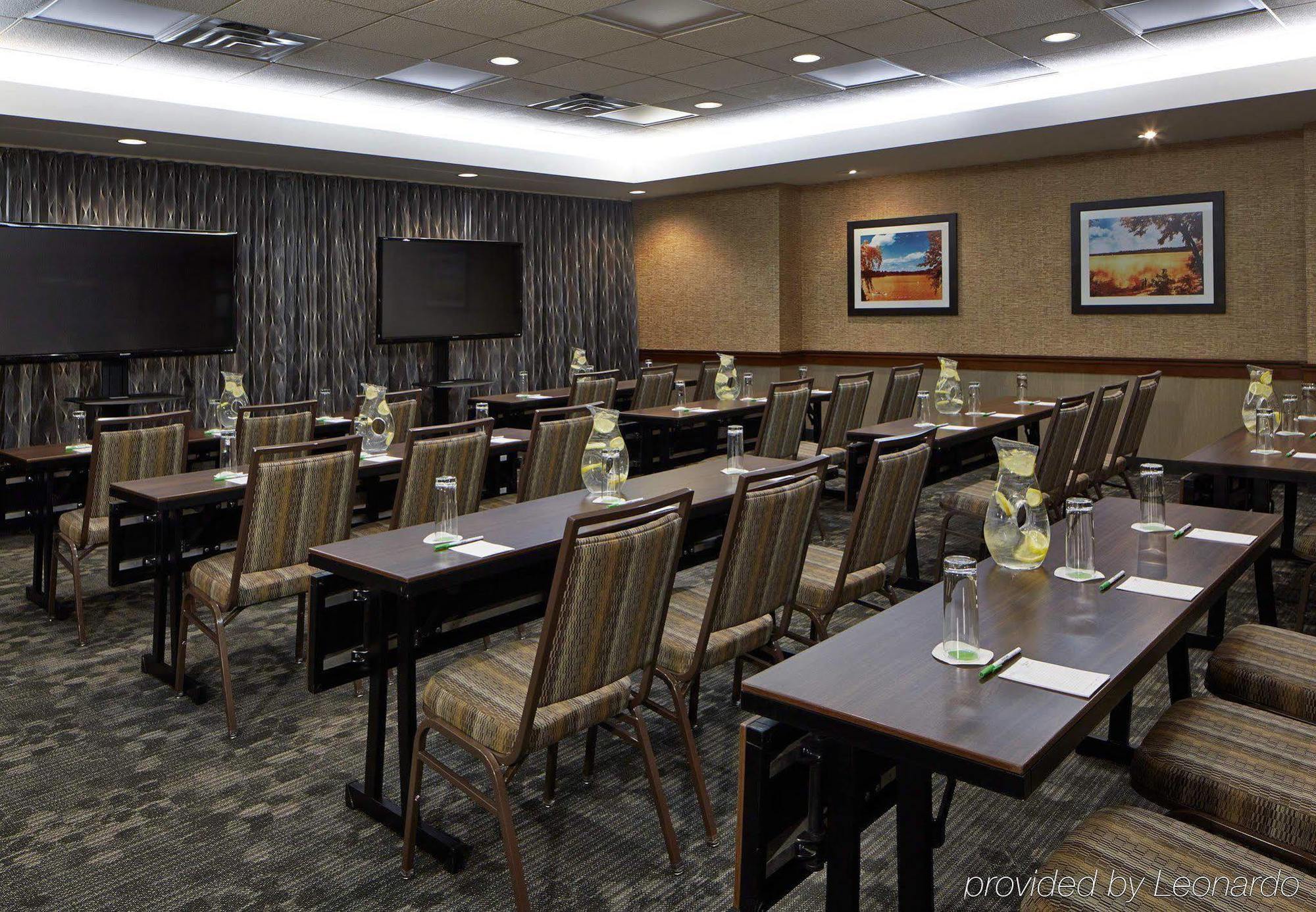 Courtyard By Marriott Bloomington Mall Of America Hotel Exterior photo